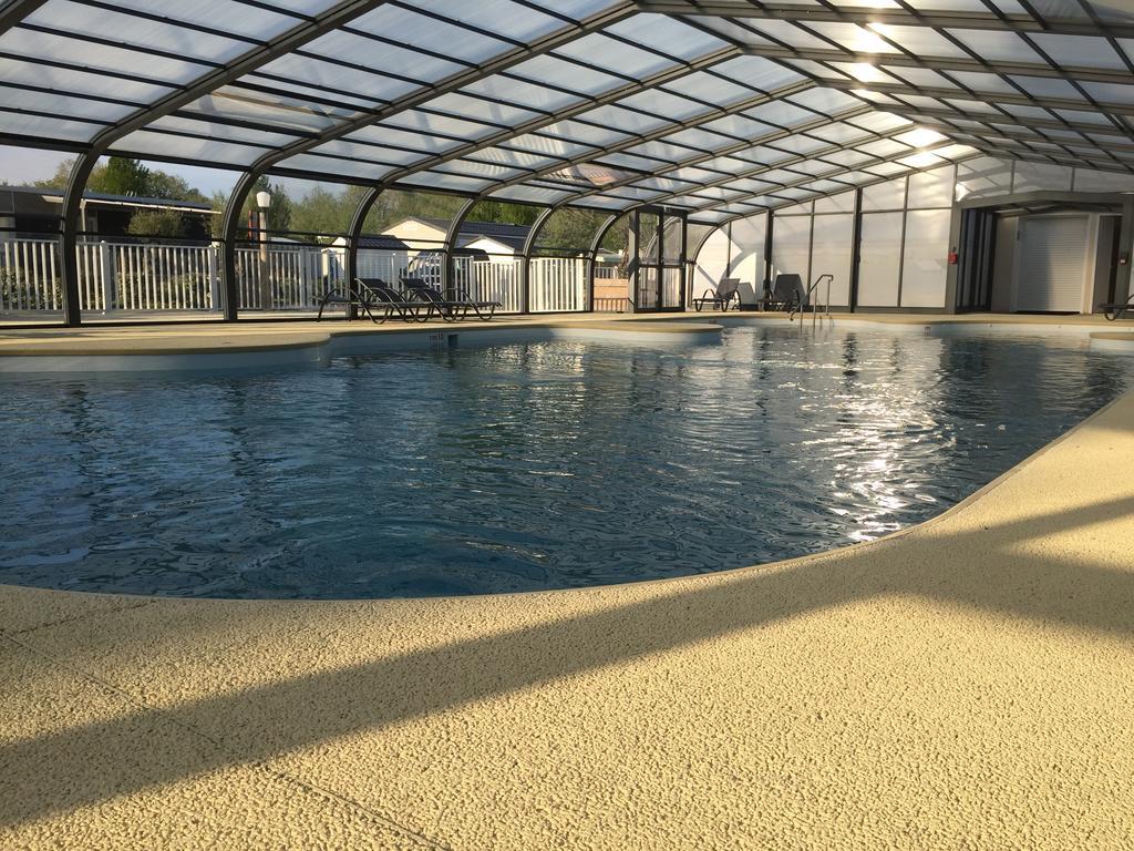 Camping Caravaning Les Cerisiers Berck sur mer Verton Exteriör bild