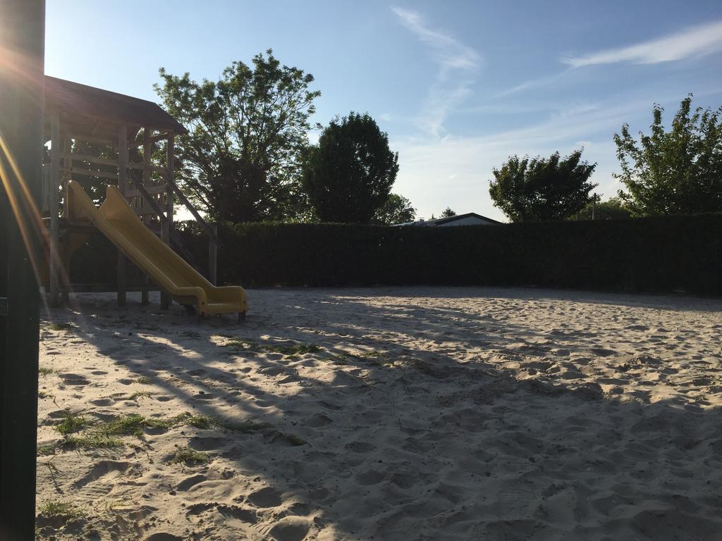 Camping Caravaning Les Cerisiers Berck sur mer Verton Exteriör bild